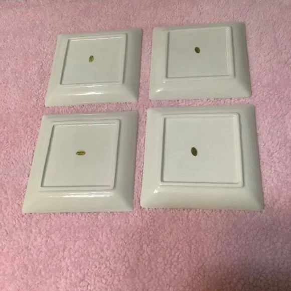 MODERN EXPRESSIONS Porcelain Plates Set of 4 New - Picture 6 of 6